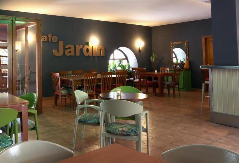 ホテル Hospedería Sádaba