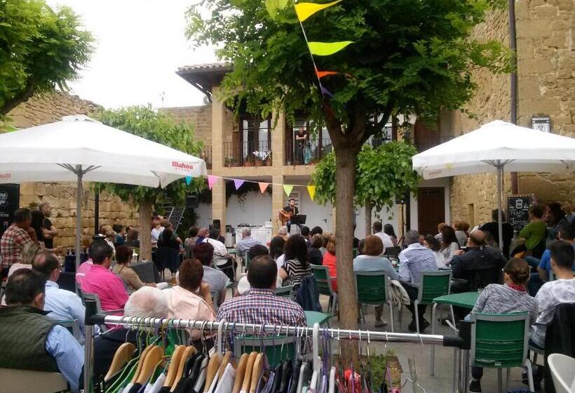 ホテル Hospedería Sádaba