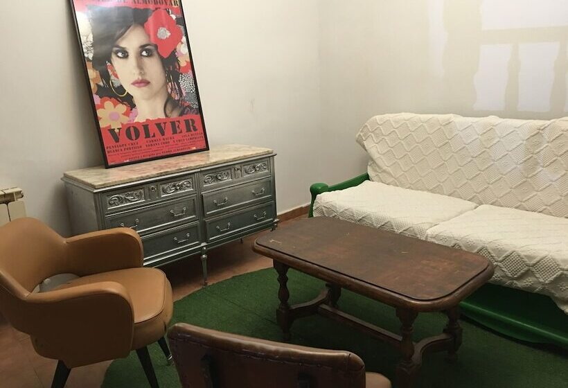 ホテル Hospedería Sádaba