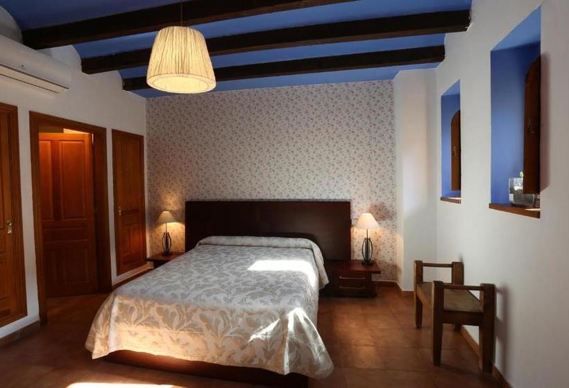 ホテル Hospedería Sádaba