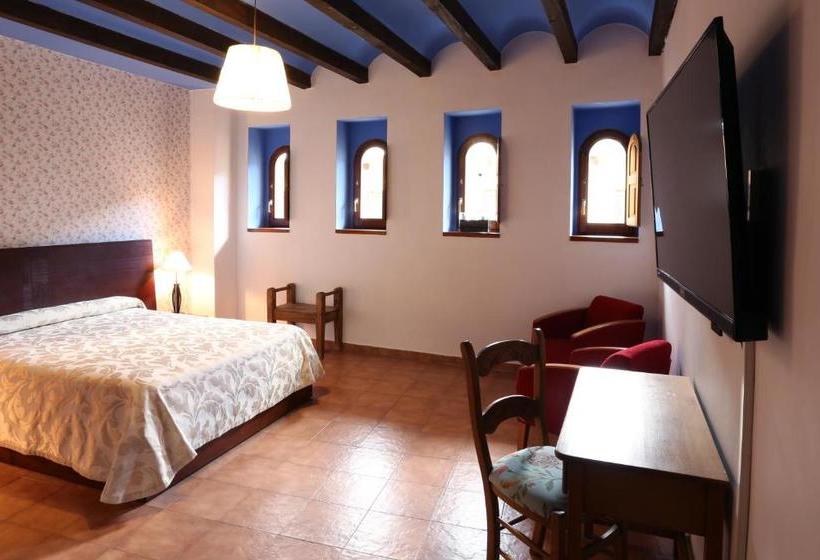 ホテル Hospedería Sádaba