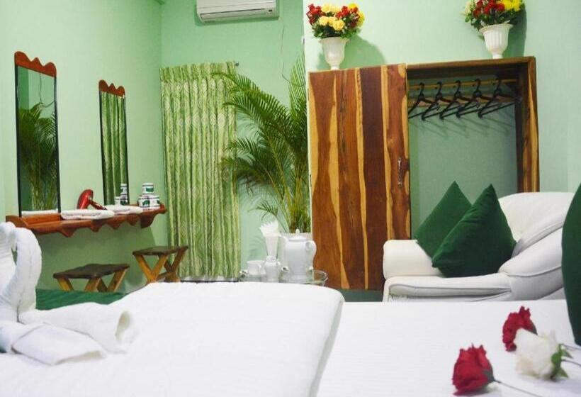 Kings Hotel Restaurant And Bar