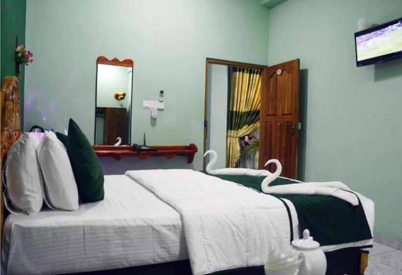 Kings Hotel Restaurant And Bar