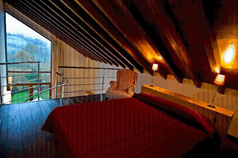 فندق La Casona De Abamia