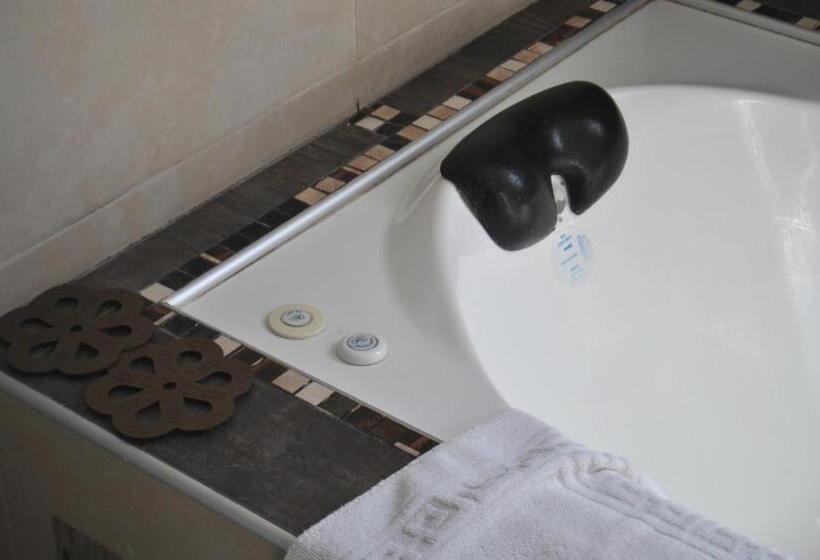 Отель La Fontana