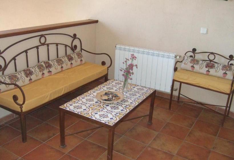 Отель La Plata De Oropesa