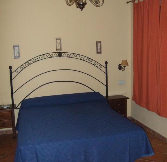 Отель La Plata De Oropesa