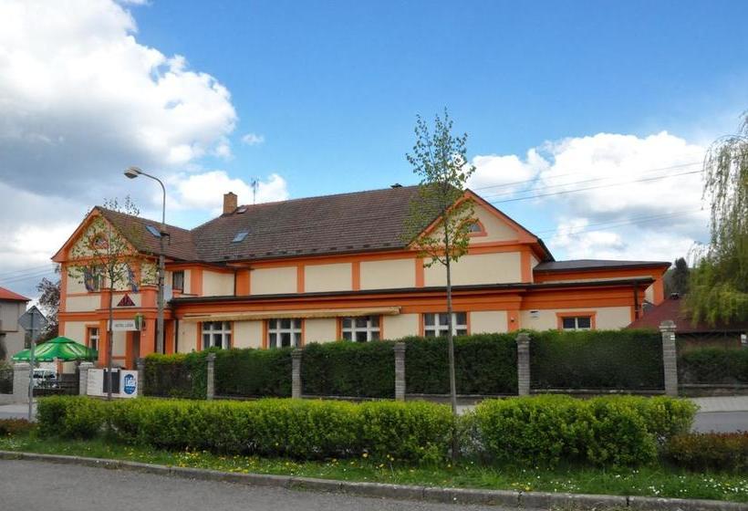 Отель Lidový Dům