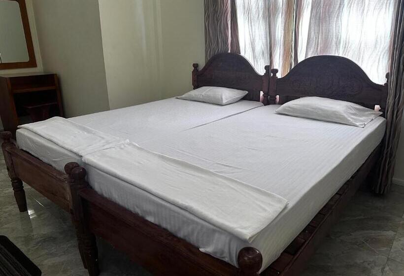 Отель N Joy Inn