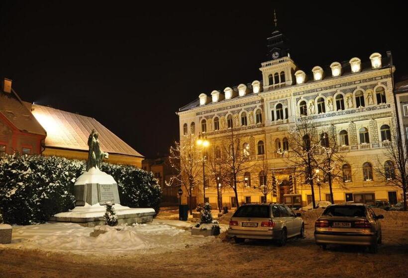 Szálloda Na Hradbách