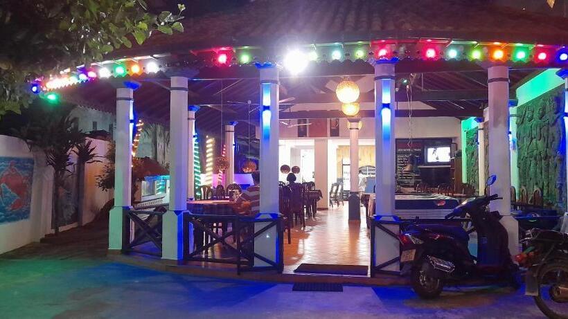 Отель New Imperial