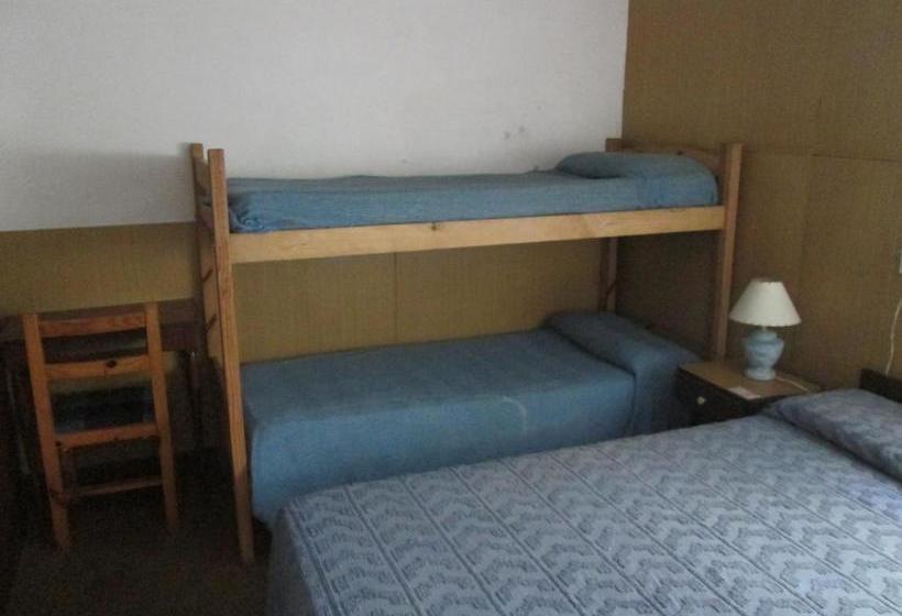 ホテル Perla Central