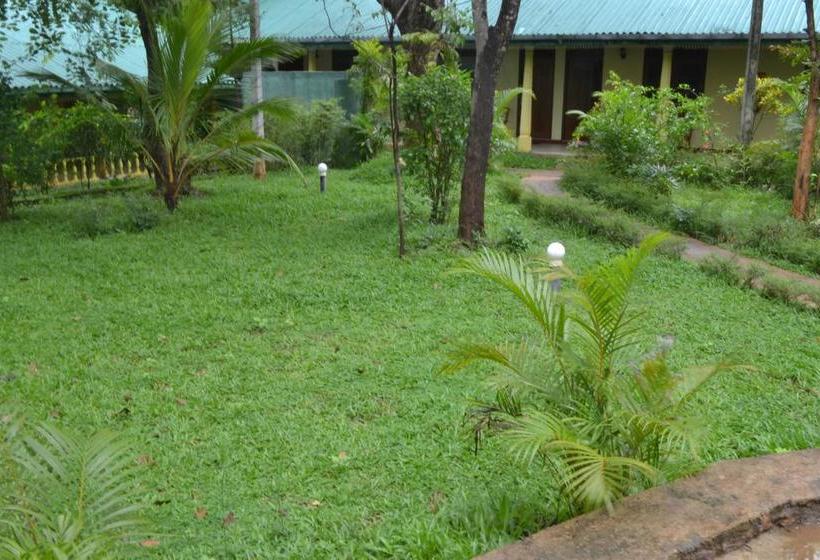 ホテル Prince Villa Sigiriya