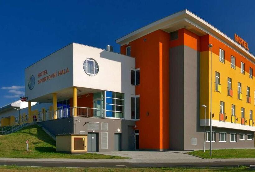 酒店 Sportaréna Teplice Příspěvková Organizace