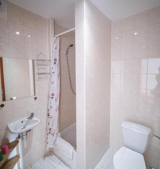 בית מלון כפרי Večernice