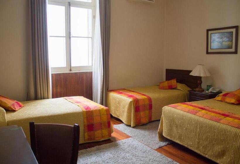 هتل Victoria Plaza