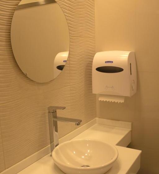 酒店 Victoria Plaza