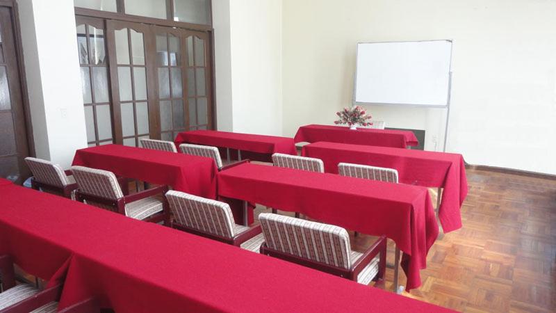 هتل Victoria Plaza