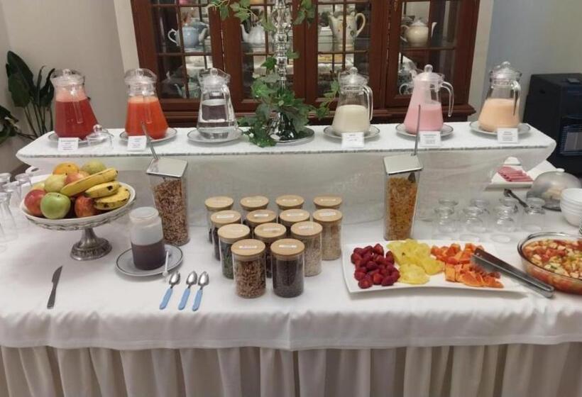 酒店 Victoria Plaza