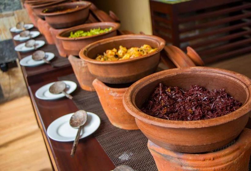 Jasmin Villa Ayurveda Resort