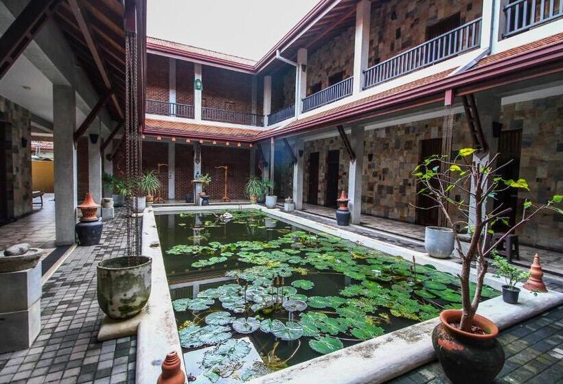 Jasmin Villa Ayurveda Resort