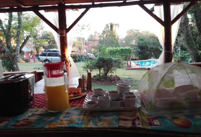 פנסיון Posada Iguazu Colibri