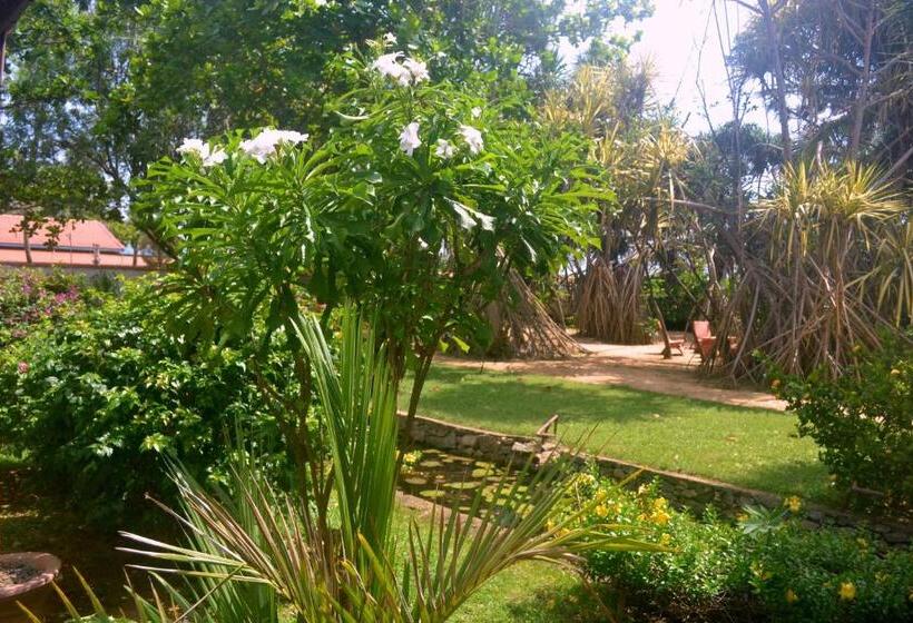 Puetz Travels Beach Resort