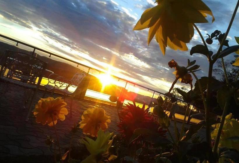 Qantara Hotel Nuwaraeliya