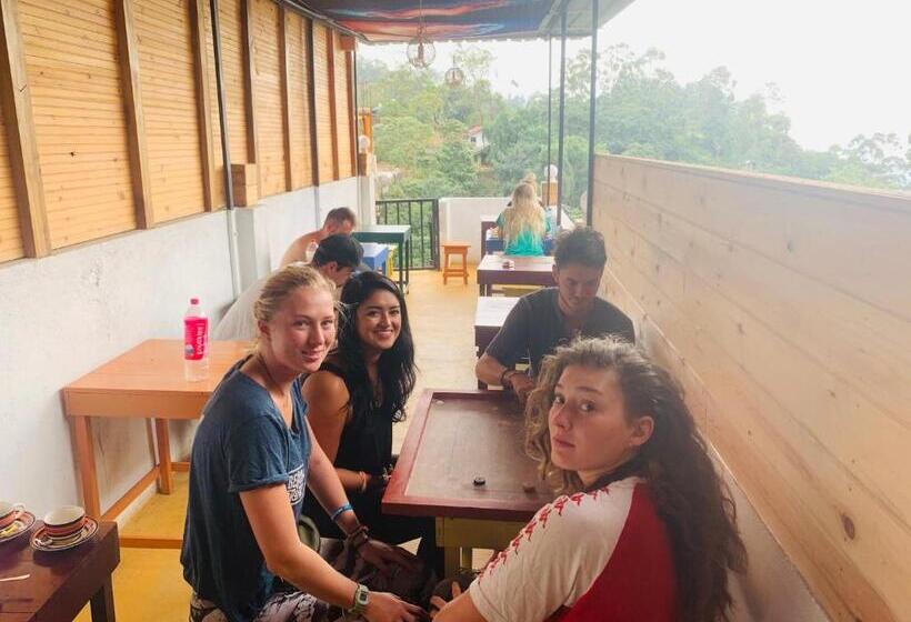 리조트 Ella City Reach Hostel