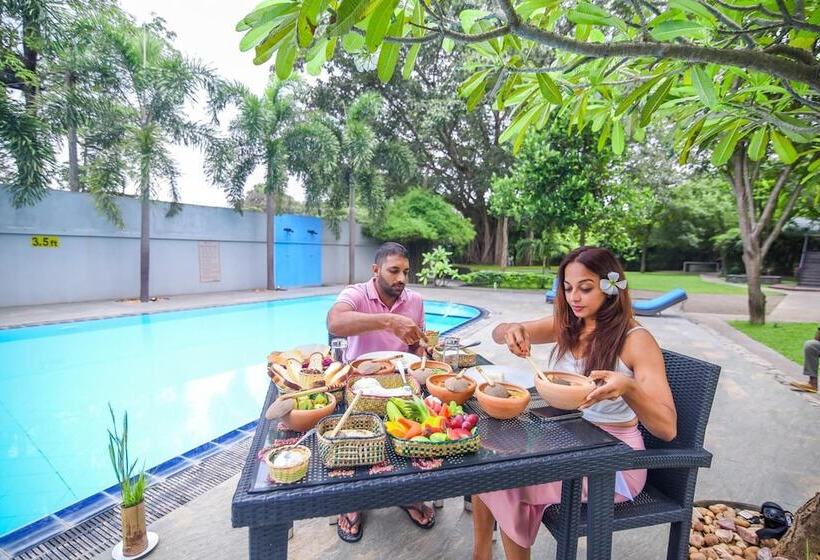 Курорт Mahanuge Hotel Polonnaruwa