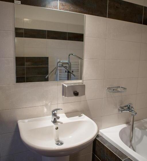 渡假胜地  Wellness Hotel & Minipivovar Kněžínek