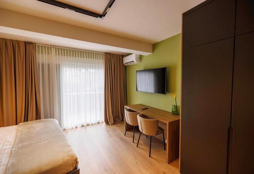 هتل 1863 Boutique