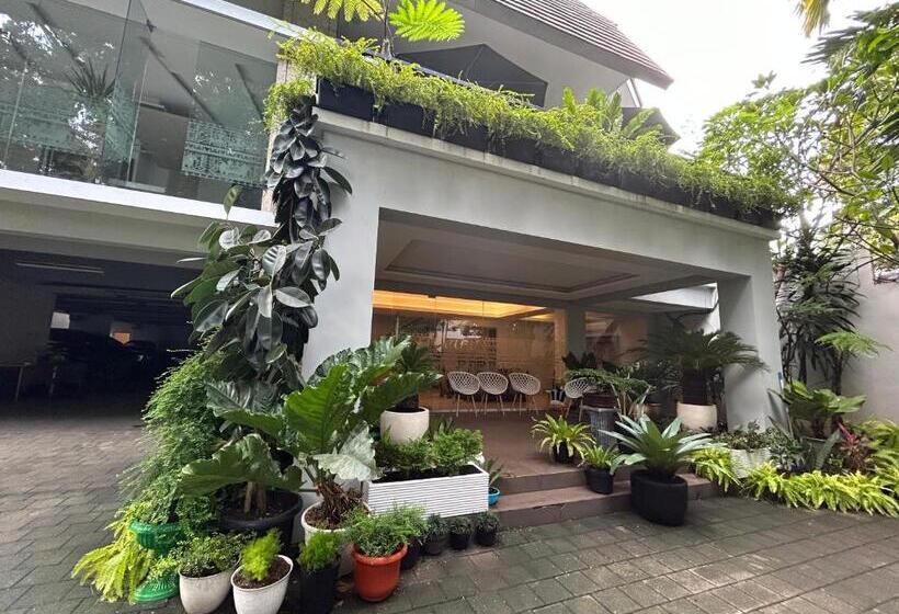 פנסיון Annie Kuca