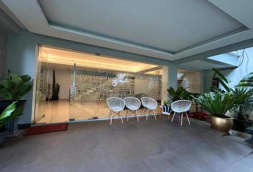 פנסיון Annie Kuca