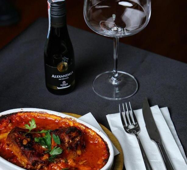 Conti Hotel & Restaurant