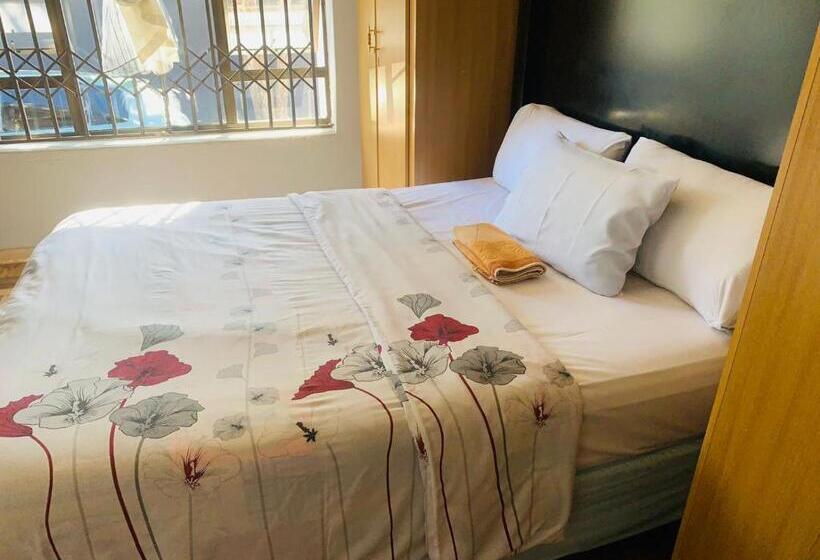 بنسيون Slumber Lake Guest House