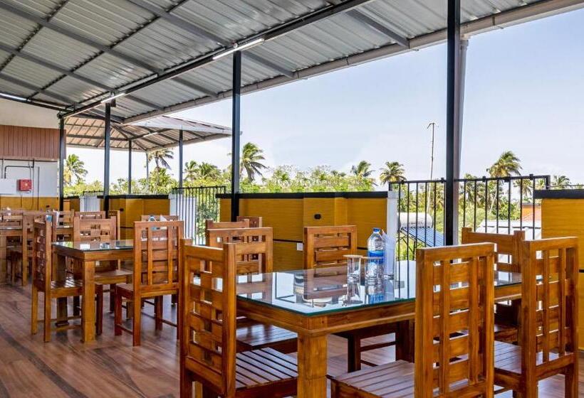 酒店 Treebo Vsaffron Regency,punnamada Lake