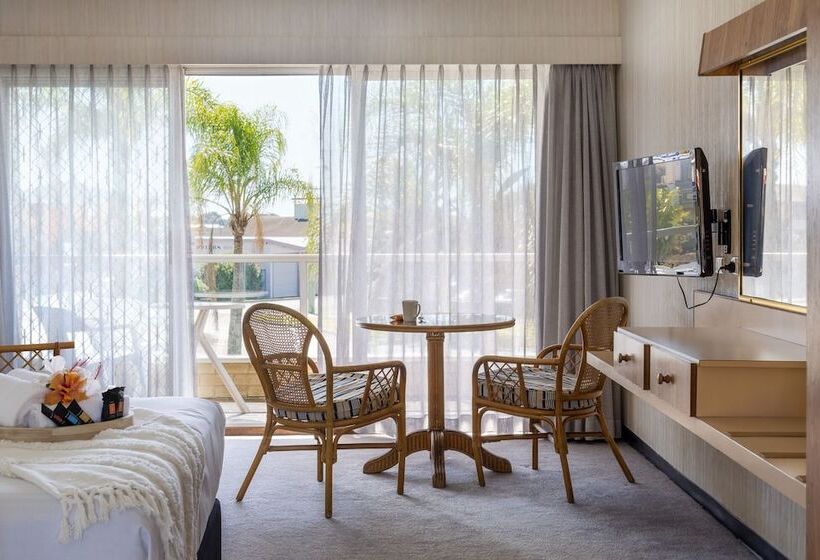 מוטל South Pacific Palms Motor Inn