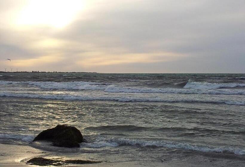 호스텔 Efs Höllviksstrand