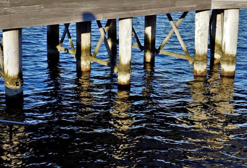 הוסטל Fästningens