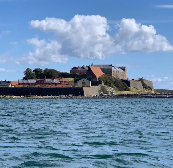 הוסטל Fästningens