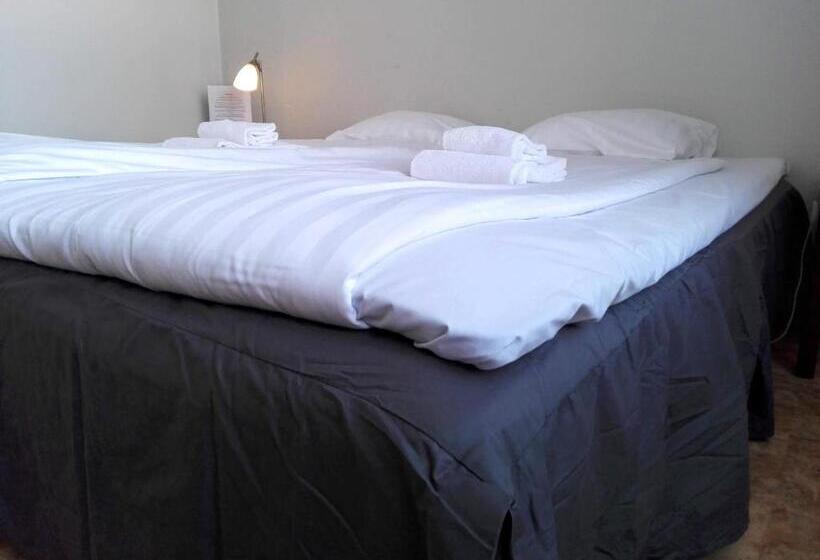 旅馆 Kristinebergs Bed & Breakfast