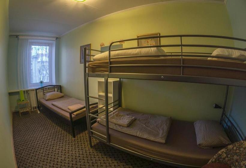 הוסטל Mikalo House