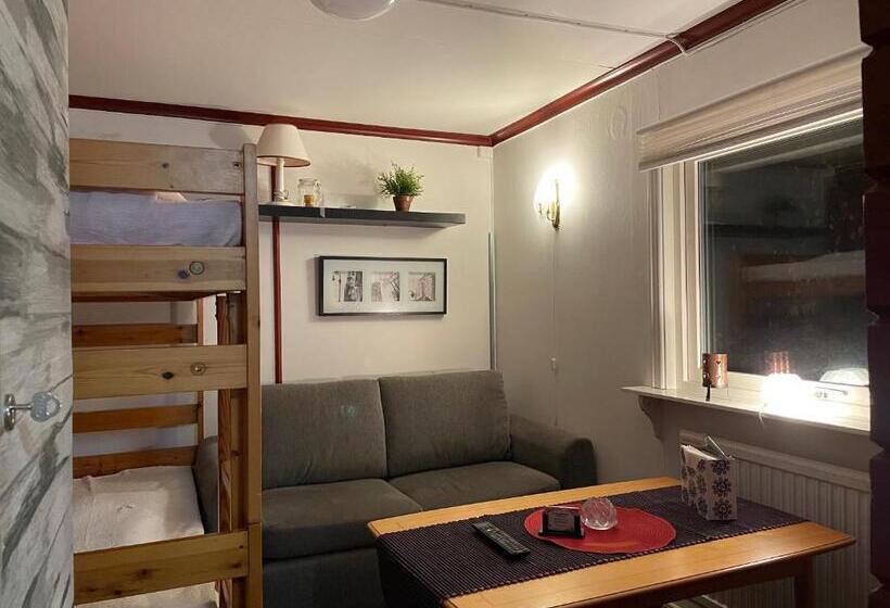 ユースホステル Prinsgården B&b Rum Stugor