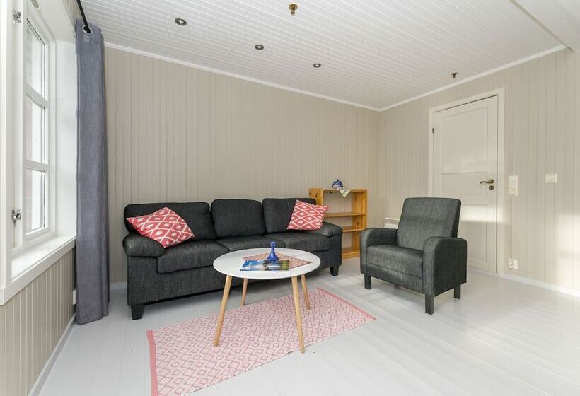 هاستل Statsbuene I Kabelvåg