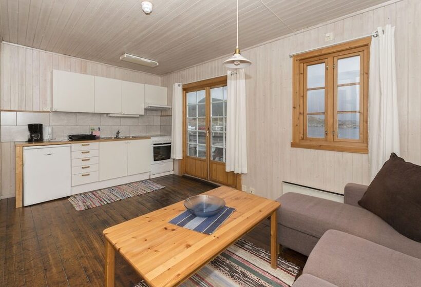 هاستل Statsbuene I Kabelvåg