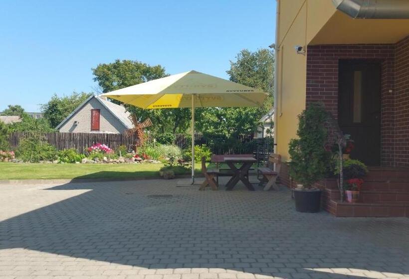 تختخواب و صبحانه Aroma Skuodiškio Užeiga