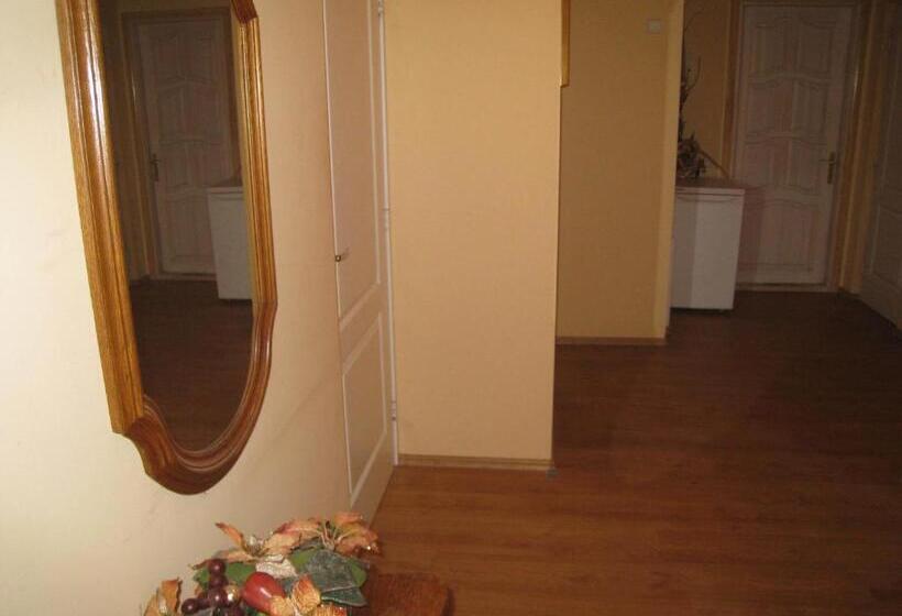 تختخواب و صبحانه Aroma Skuodiškio Užeiga