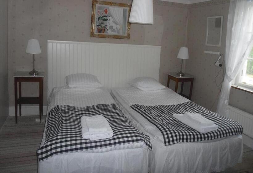 Bed and Breakfast Brunnsta Gård