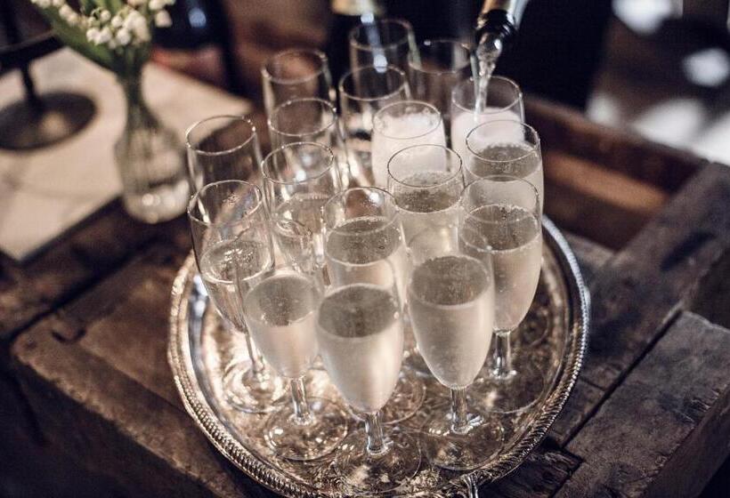 Bed and Breakfast Brunnsta Gård